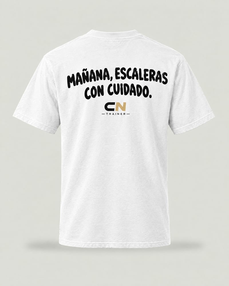 Camiseta «Hoy toca pierna», color blanco, espalda