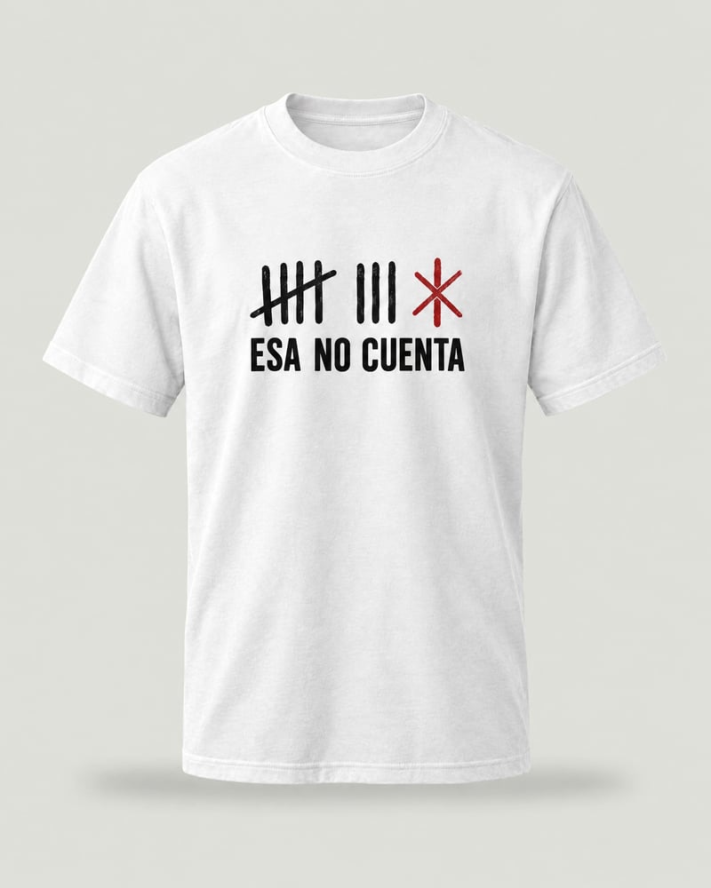 Camiseta «Esa no cuenta», color blanco, delante