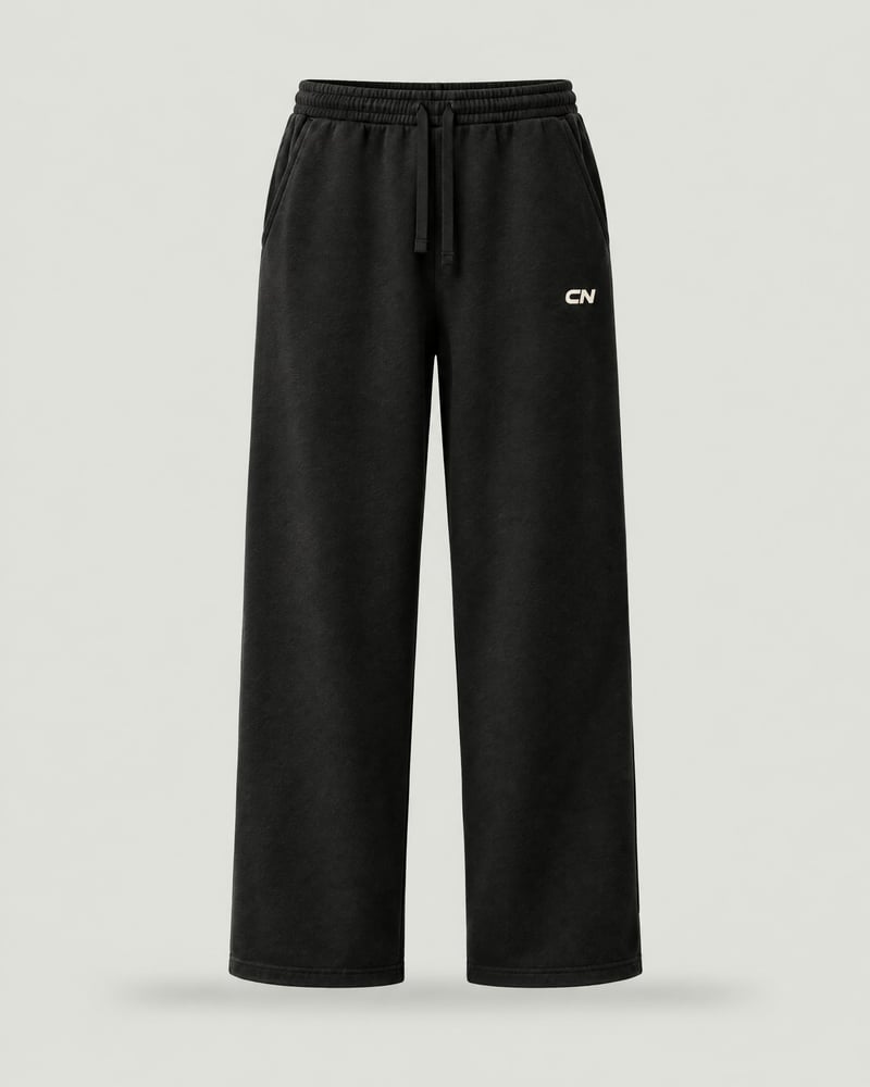 Pantalón de chándal recto, color negro, delante