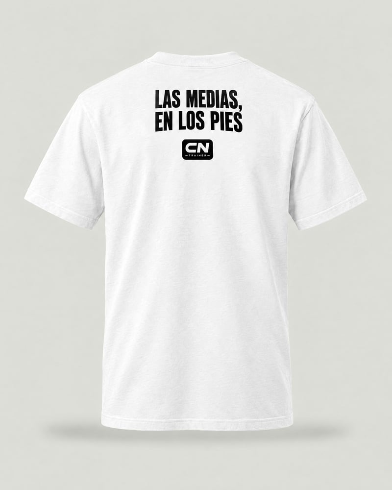 Camiseta «Baja del todo», color blanco, espalda