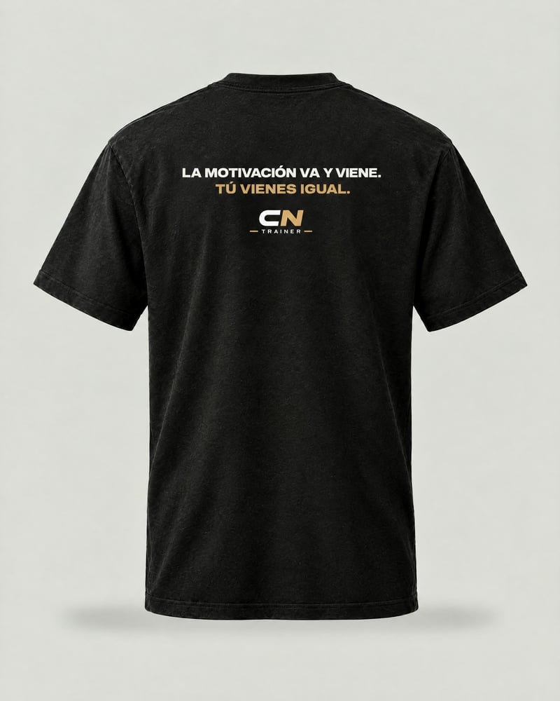 Camiseta «Disciplina > motivación», color negro, espalda